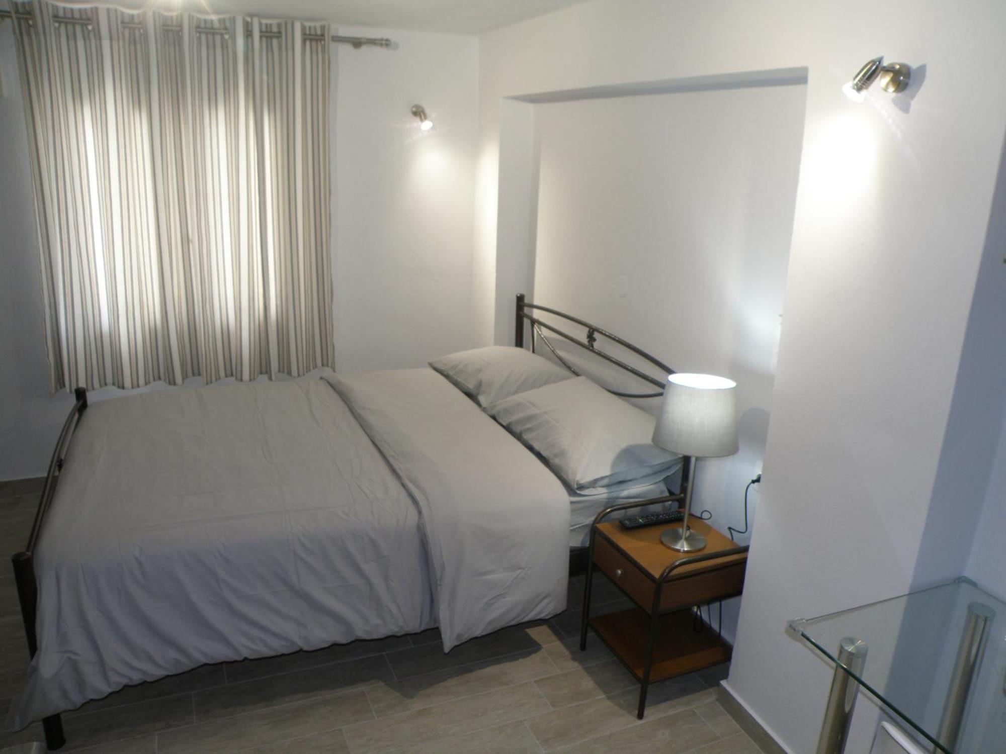 Talos Apartments And Studios Iraklion Buitenkant foto