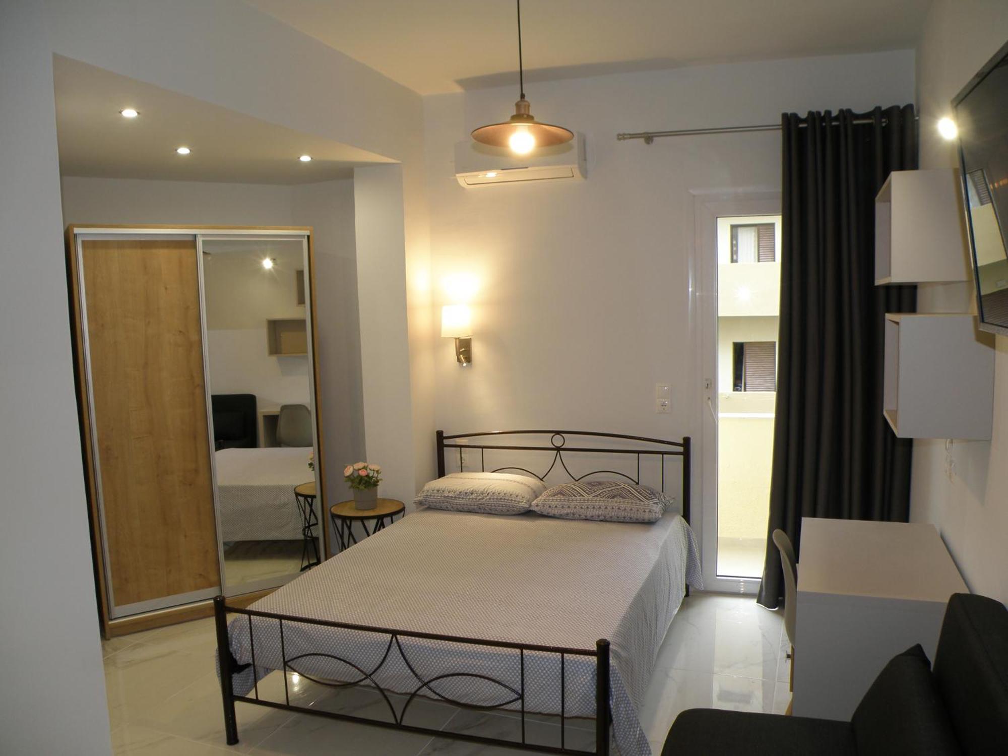 Talos Apartments And Studios Iraklion Buitenkant foto