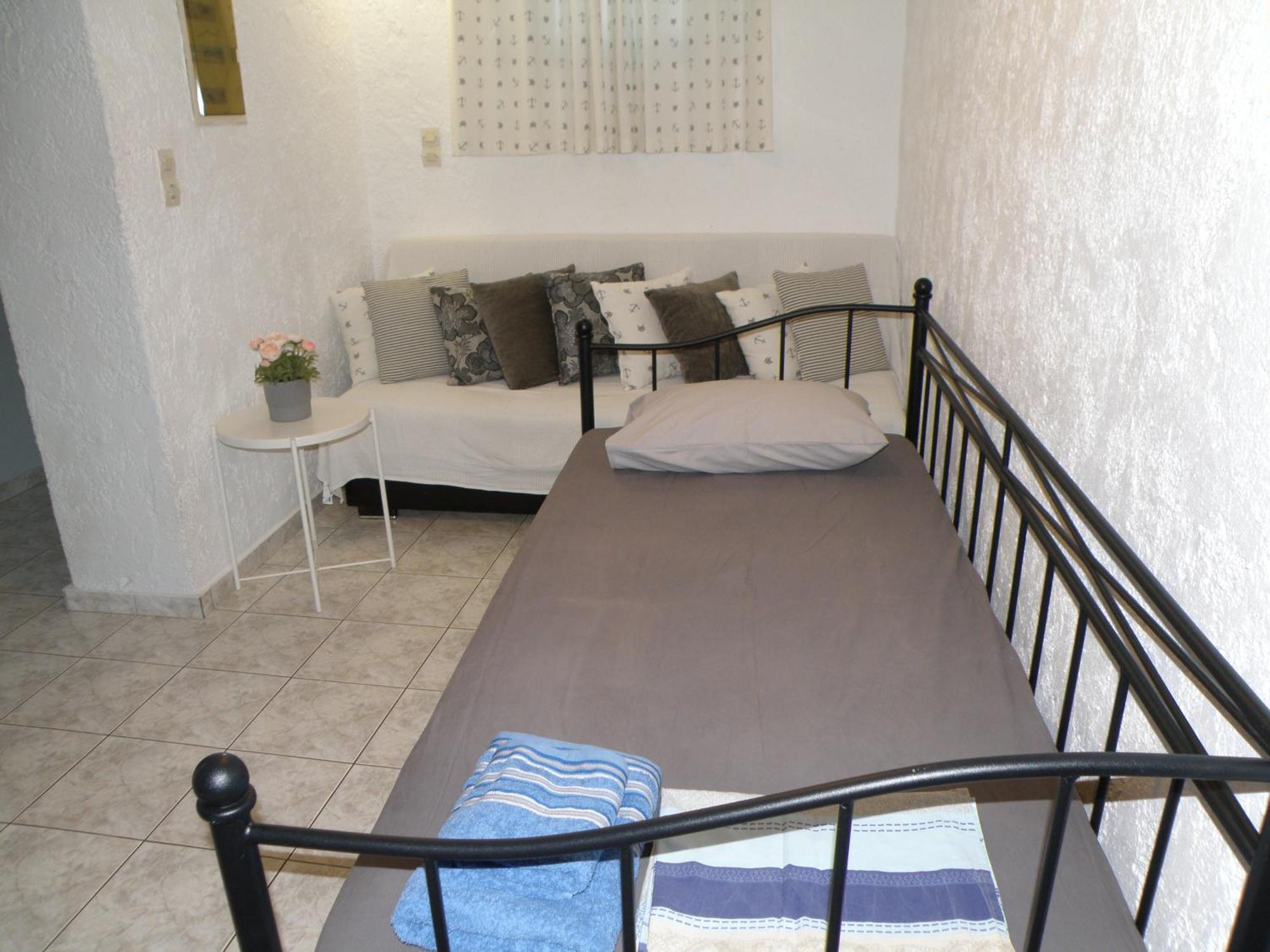 Talos Apartments And Studios Iraklion Buitenkant foto